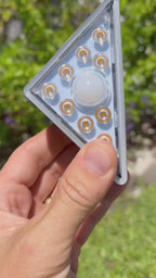 Ndriçues me panel diellor dhe sensor për shkallët