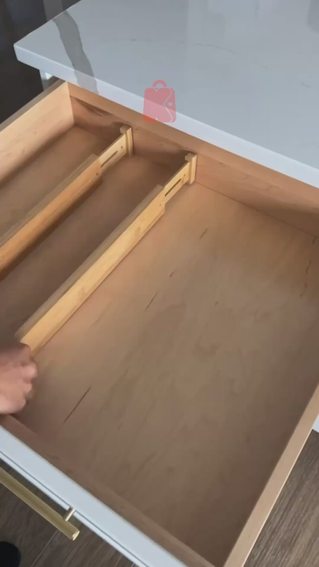 Sistem organizues bamboo per sirtare