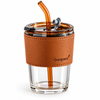 Gote Qelqi me Veshje Lekure dhe Pipëz